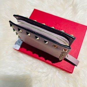 Valentino Garavani Small Rockstud Wallet